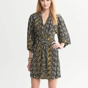 Womens Issa London Banana Republic 3/4
Kimono sleeve Tie  Dress 16